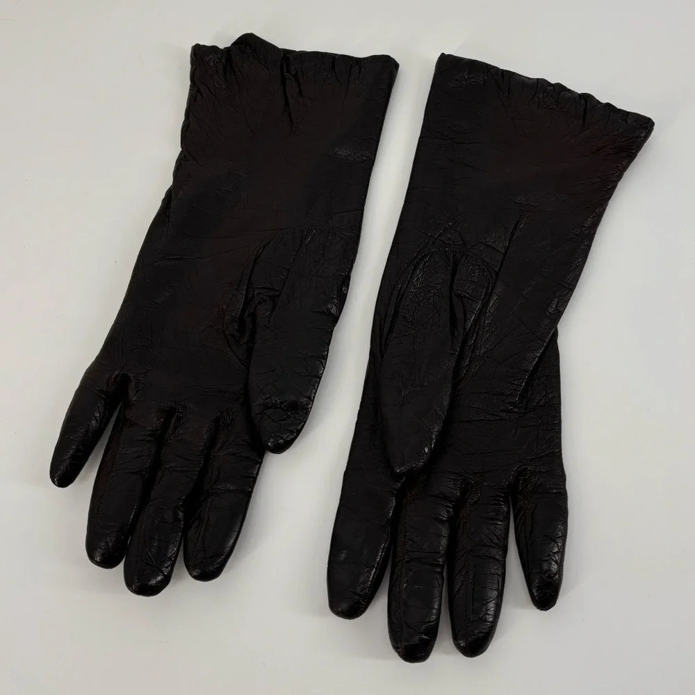 Vintage Black Leather Gloves – Classic Mid-Length Style